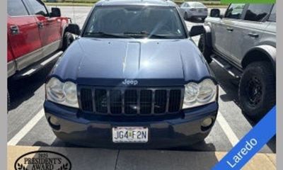 2006 Jeep Grand Cherokee Laredo