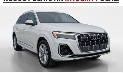 2025 Audi Q7 Quattro Premium Plus
