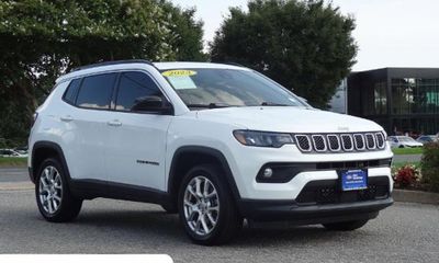 2023 Jeep Compass Latitude LUX