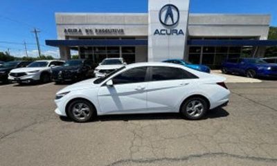 2022 Hyundai Elantra SEL