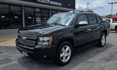 2013 Chevrolet Avalanche LT