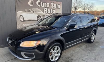 2011 Volvo XC70 32