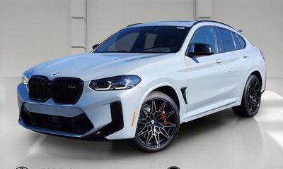 2023 BMW X4