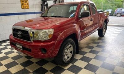 2011 Toyota Tacoma Base