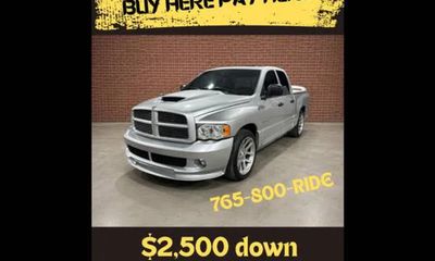 2005 Dodge RAM SRT 10