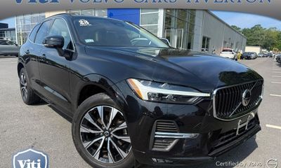 2023 Volvo XC60 Core Bright Theme