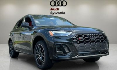 2024 Audi SQ5 Quattro Premium Plus