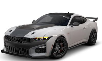 2026 Ford Mustang Dark Horse