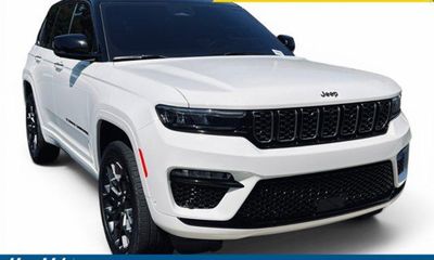 2025 Jeep Grand Cherokee Summit