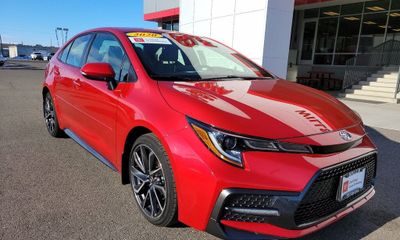 2020 Toyota Corolla SE CVT W
