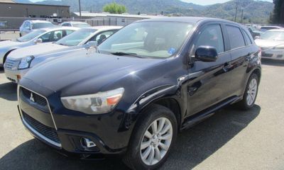 2011 Mitsubishi Outlander Sport SE