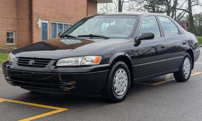 1999 Toyota Camry XLE
