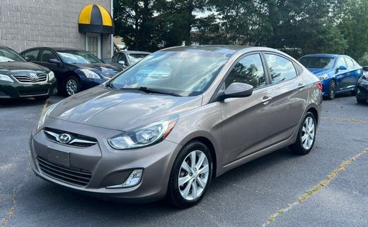 2012 Hyundai Accent GLS