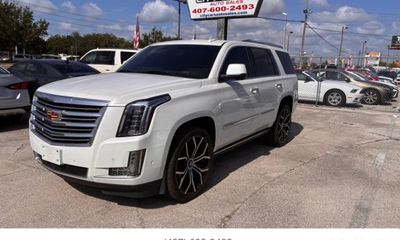 2019 Cadillac Escalade Platinum
