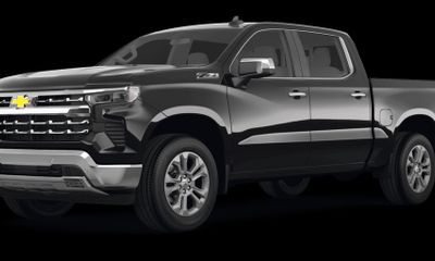2025 Chevrolet Silverado LTZ