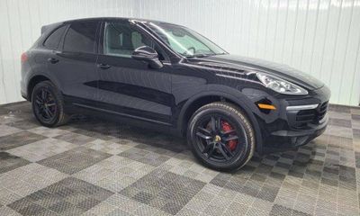 2017 Porsche Cayenne S