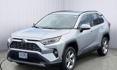 2021 Toyota RAV4 Limited HV