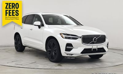2023 Volvo XC60 Plus Bright