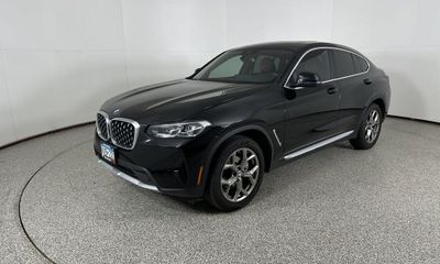 2024 BMW X4 xDrive30i