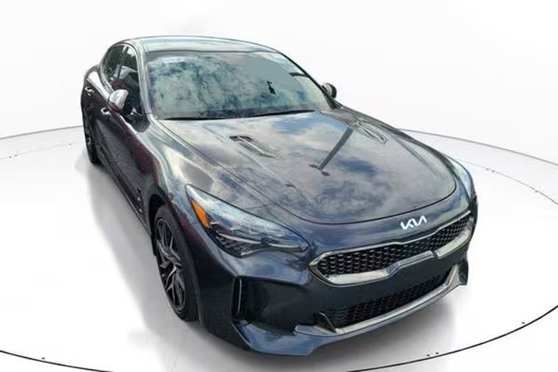 2022 Kia Stinger — a typically priced live listing