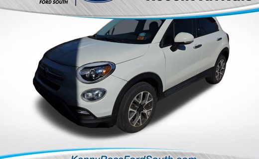 2017 Fiat 500X Trekking