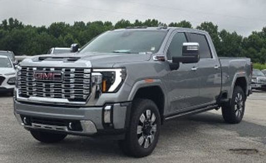 2025 GMC Sierra HD Denali