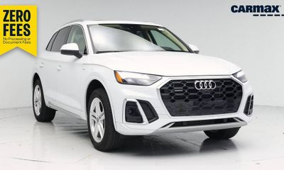 2025 Audi Q5 E S Line Quattro