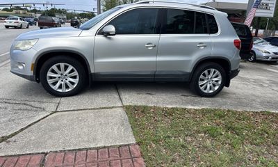 2009 Volkswagen Tiguan S
