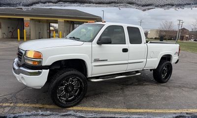 2004 GMC Sierra SLE
