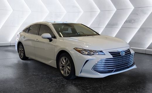2022 Toyota Avalon XLE