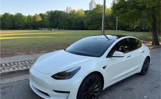 2023 Tesla Model 3 Performance
