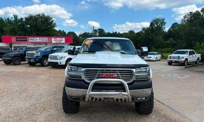 2002 GMC Sierra SLE