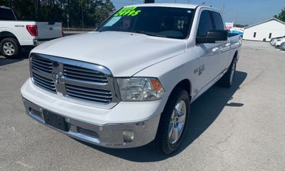 2019 Ram 1500 SLT