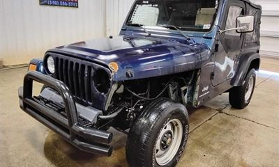 2004 Jeep Wrangler SE