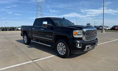2018 GMC Sierra Denali