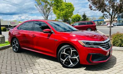 2020 Volkswagen Passat R Line