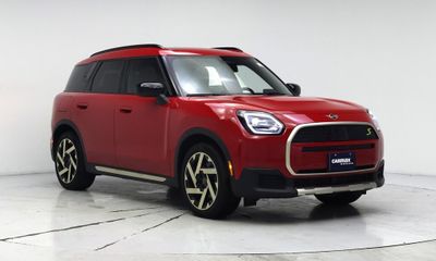 2025 Mini Countryman S E