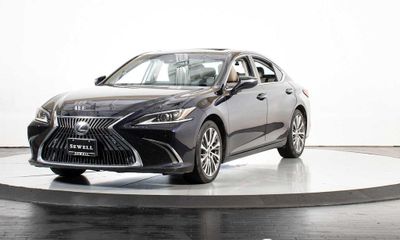 2019 Lexus ES 350