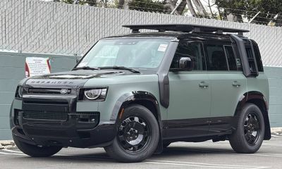 2026 Land Rover Defender 110 Limited Edition