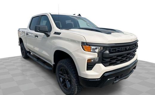 2026 Chevrolet Silverado Trail Boss Custom