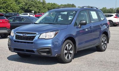 2018 Subaru Forester Base