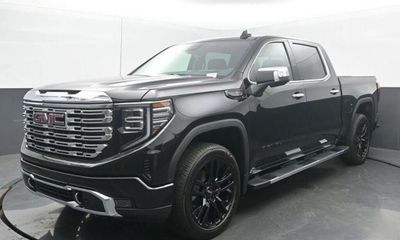2026 GMC Sierra Denali