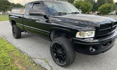 2002 Dodge RAM ST