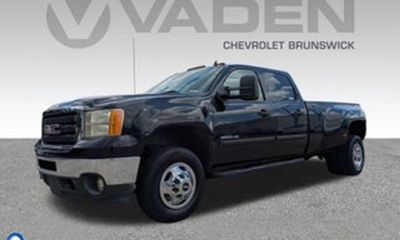 2011 GMC Sierra SLE