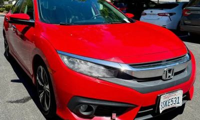 2017 Honda Civic Touring