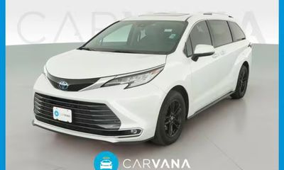 2024 Toyota Sienna Limited