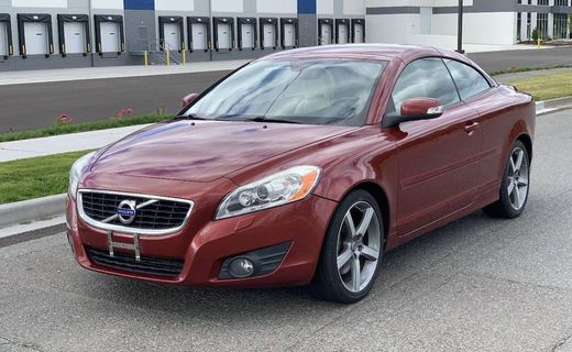 2011 Volvo C70 T5