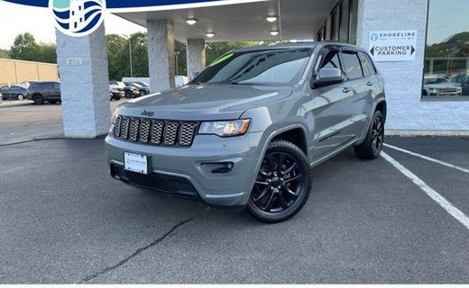2020 Jeep Grand Cherokee Laredo