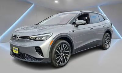 2025 Volkswagen ID 4 Pro