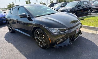 2023 Kia EV6